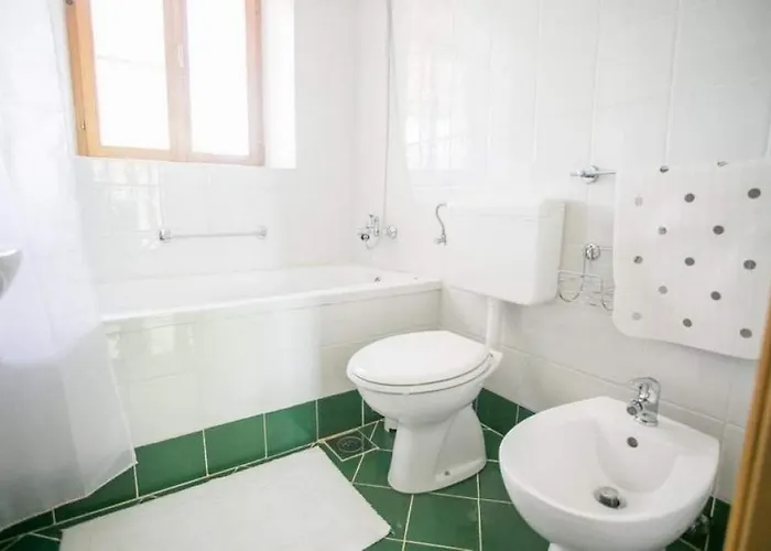 Apartman With Swimming Pool Sveti Lovrec, Istria - Sredisnja Istra - 24928 *