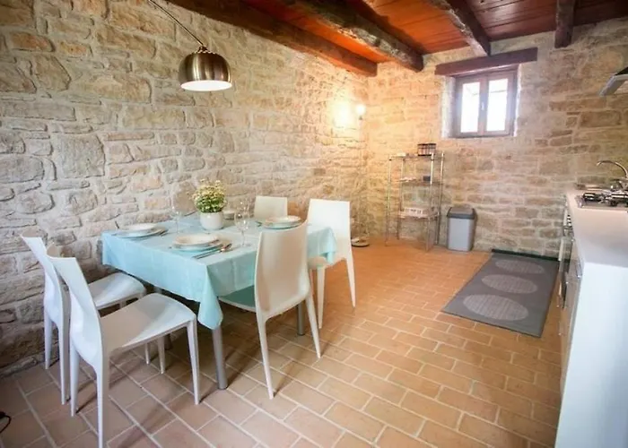 With Swimming Pool Sveti Lovrec, Istria - Sredisnja Istra - 24928